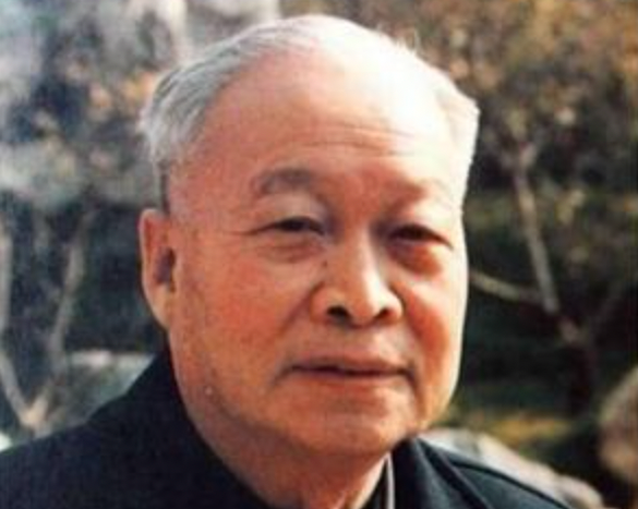 “学到先进的科学技术，好回去报效祖国。”