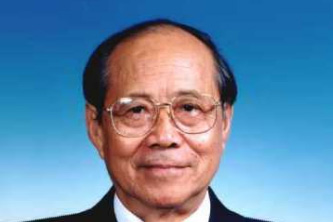 出国留学是为了归国报效，他辗转回国做“国家需要的事”